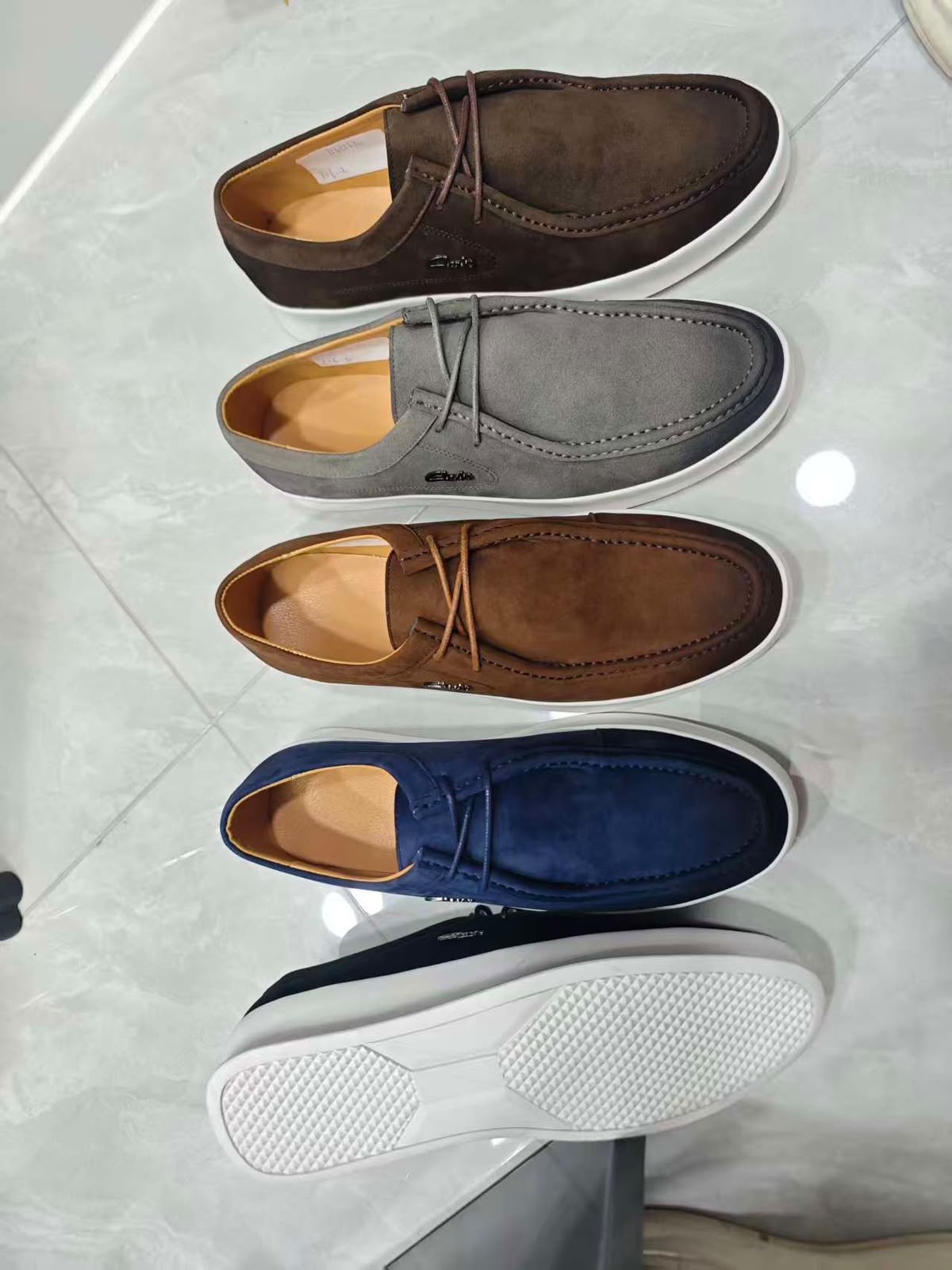Ecco casual